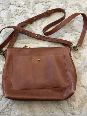 Madewell The Transport Shoulder Crossbody Bag